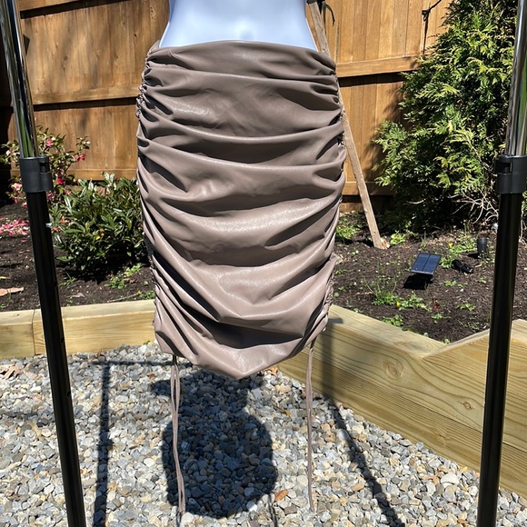 LaPointe Ruched Faux Leather Mini Skirt - Picture 7 of 16